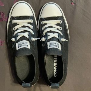 Women’s Black Shoreline knit converse